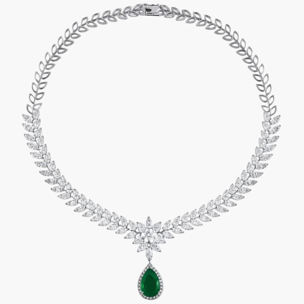 Royal Garland Pear Emerald Diamond Necklace