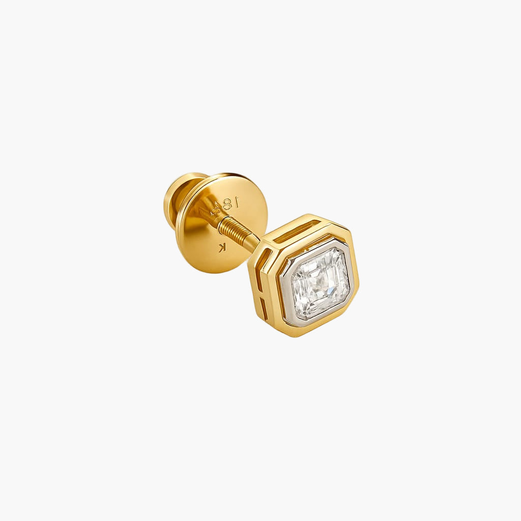 Asscher-Cut Diamond Nosepin