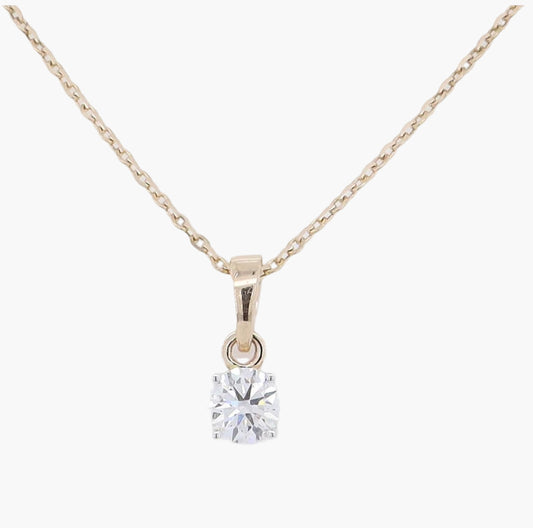 Zephyra Diamond With Chain Pendant