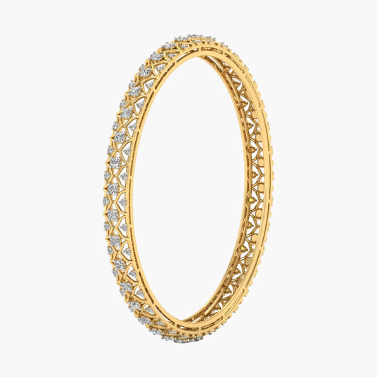 Gold ring with diamond accents on a white background, branded 'Green Lab'.