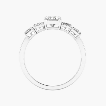 Ring design displayed on a computer screen with a blurred background