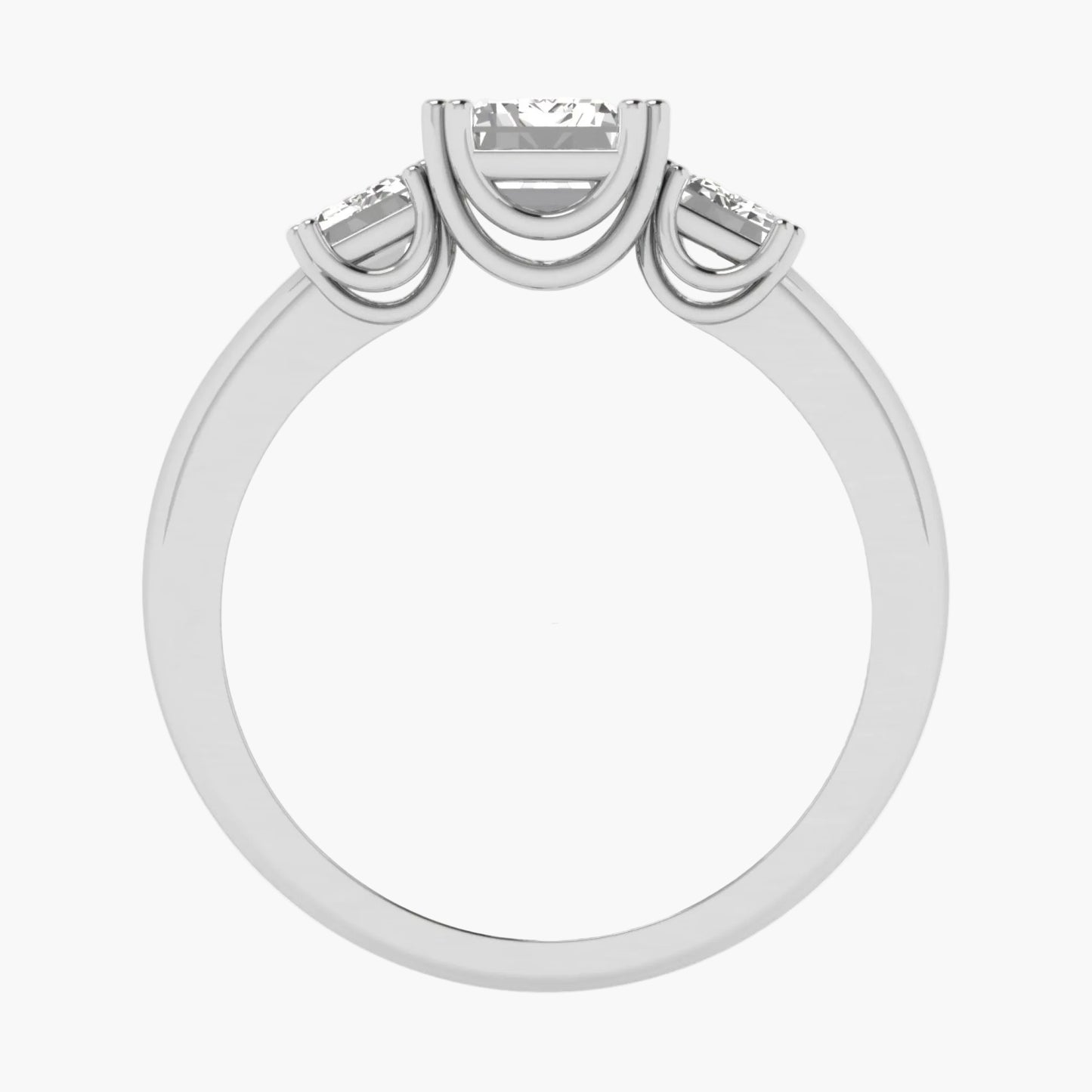 Silver ring with three diamonds on a white background, featuring the brand 'Green Lab'.