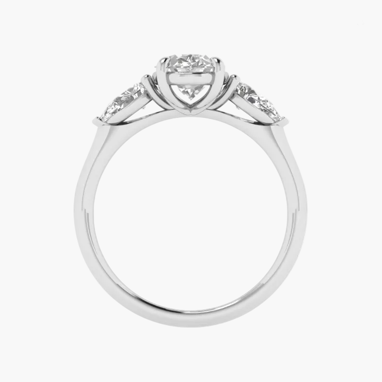 Silver ring with 'Green Lab' branding on a product page.