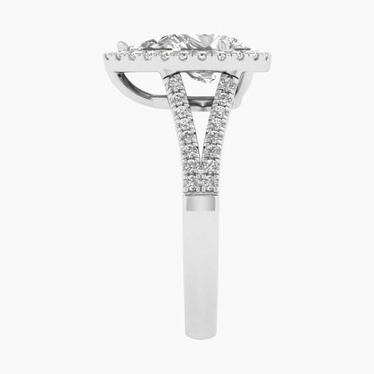 Pear Pious Diamond Ring