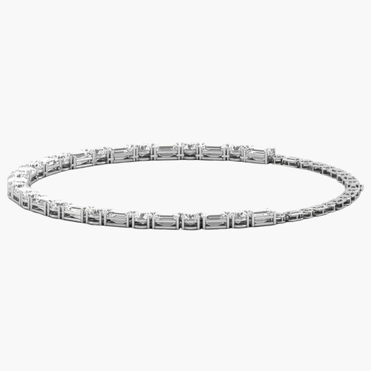 Diamond bracelet on a white background with 'Green Lab' branding.