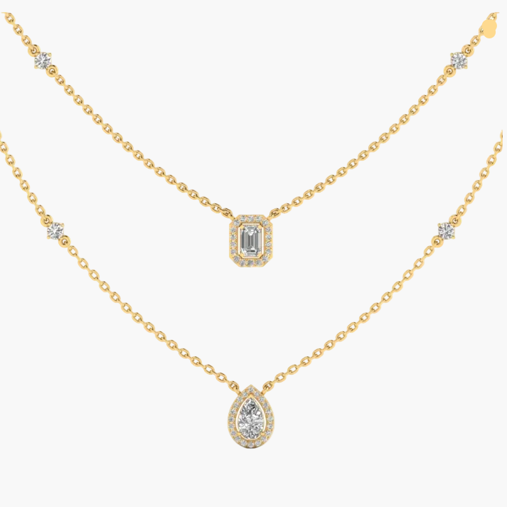 Gold necklace with two pendant options on a white background, branded 'Green Lab'.