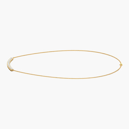 Gold necklace on a white background with 'Green Lab' branding.