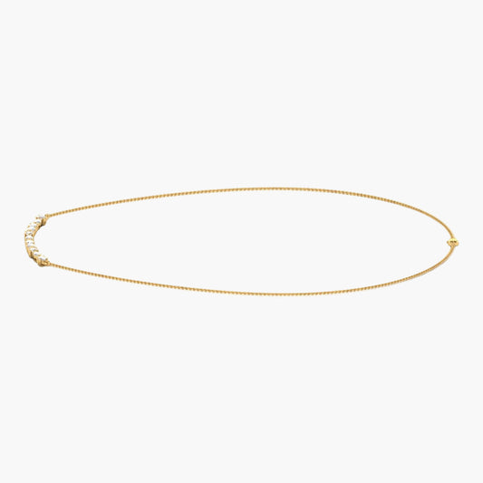 Gold necklace on a white background with 'Green Lab' branding.