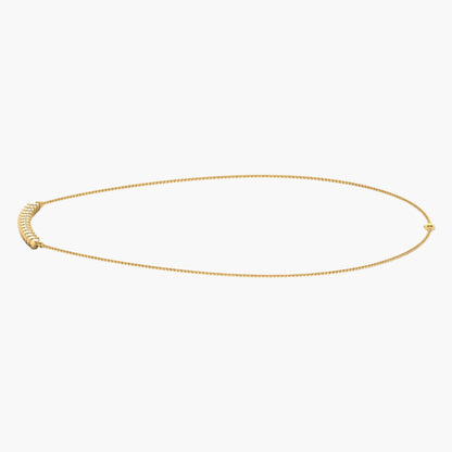 Gold necklace on a white background with 'Green Lab' branding.
