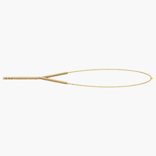 Gold chain on a white background with 'Green Lab' branding.