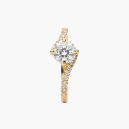Royal Refinery Diamond Ring