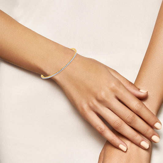 Luxe Luster Single Diamond Bangle
