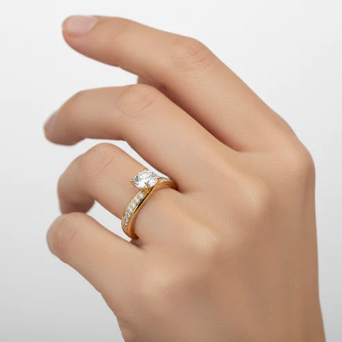 Infinity Criss-Cross Round-Cut Diamond Ring