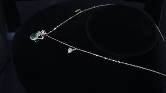 Emeribow Heartiest Diamond Necklace