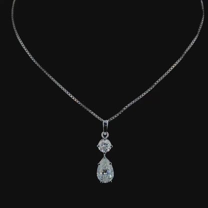 Selune Stunner Diamond Pendant With Chain