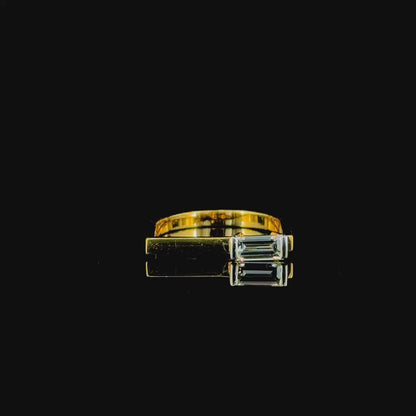 Bar-Top Baguette Diamond Ring